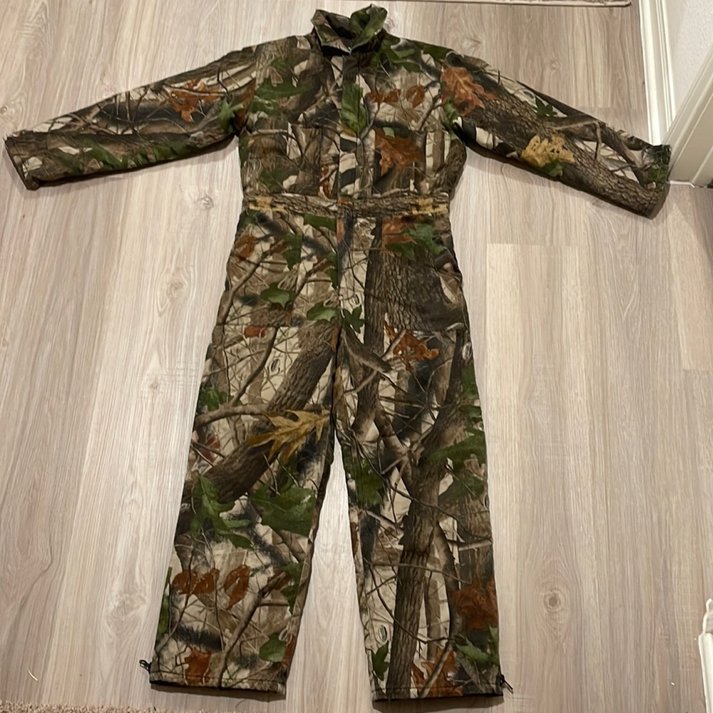 Women’s hunting coveralls